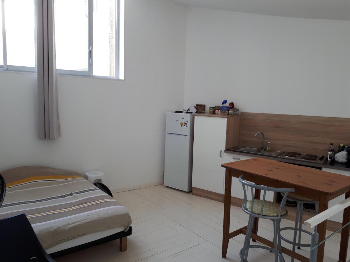 Appartement En Duplex Viviers Extérieur photo