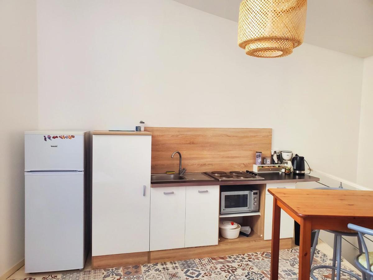 Appartement En Duplex Viviers Extérieur photo